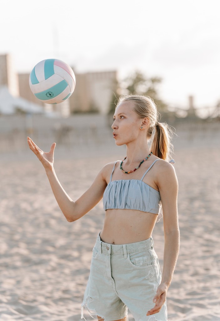 JUNIOR BEACH VOLLEY SUMMER CLINIC, SPAZIO AI GIOVANI!